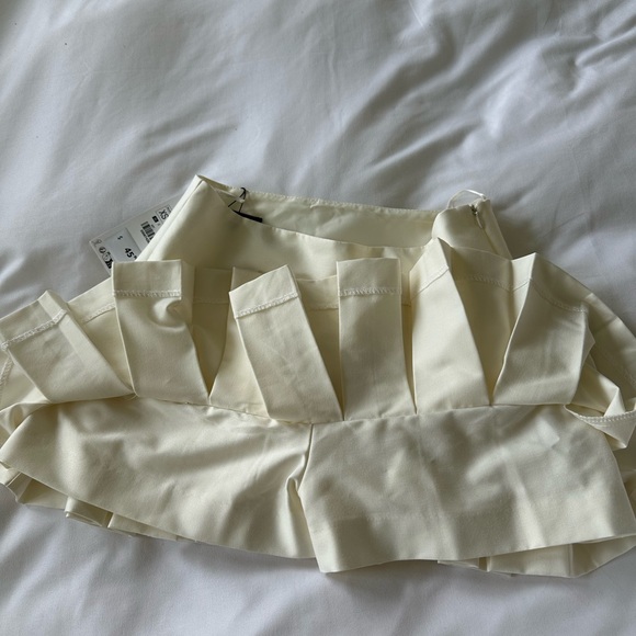 ZARA skort - Picture 3 of 3